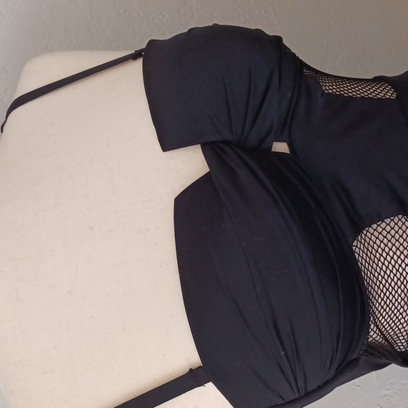 Black one piece net swimsuit - Picture 3 of 11